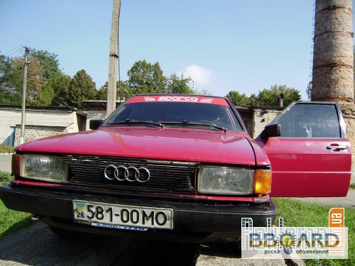 Фото 3. Продам Audi 80.