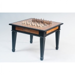 Произвожу шахматные столы из дерева.