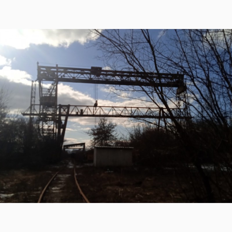 Фото 2. Промисловий майданчик з залізничною гілкою