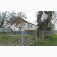 Дом с участком, село Сатиев 20 км от Ров