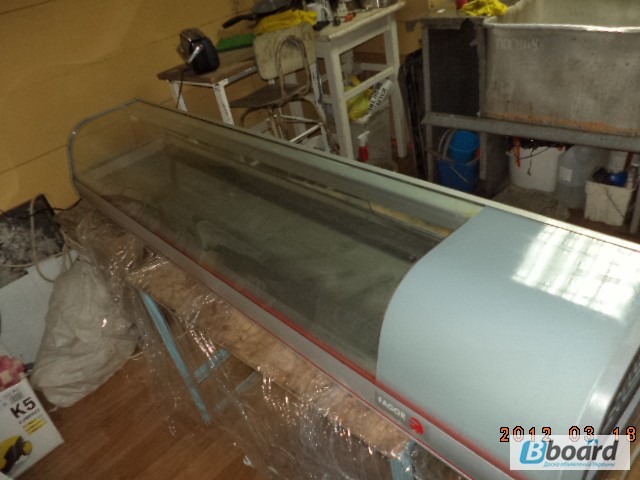 Фото 2. В продаже Суши кейс настольная холодильная витрина салат-бар в рабочем состоянии б/у
