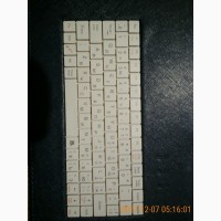 Продаю чехол-клавиатуру для планшетов модель 10.1