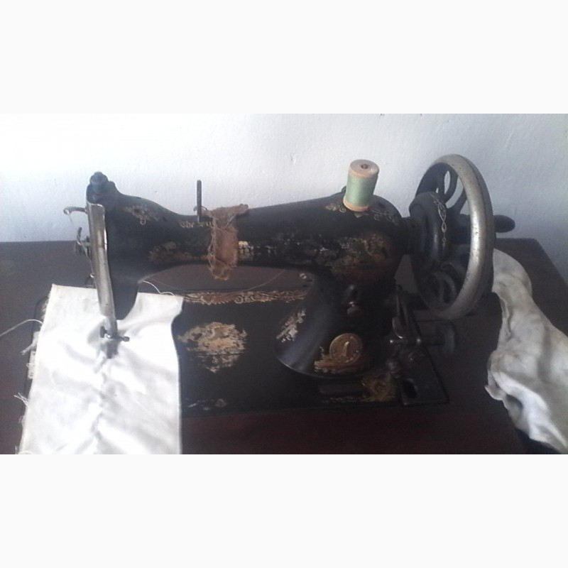 Фото 6. Продам антикварну швейну машинку ЗІНГЕР в робочому стані добре збережена