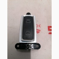Кнопка открытия задних дверей (SATIN) Tesla model X 1080487-00-A 1080487-00