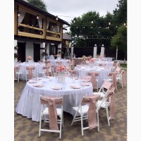 Аренда белых складных стульев для свадьбы
