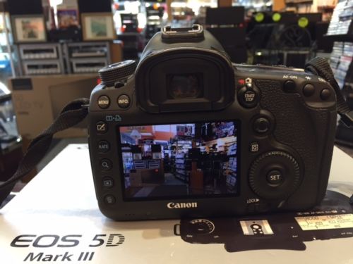 Фото 5. Камера Canon EOS 5D Mark III с тремя объективами Canon L