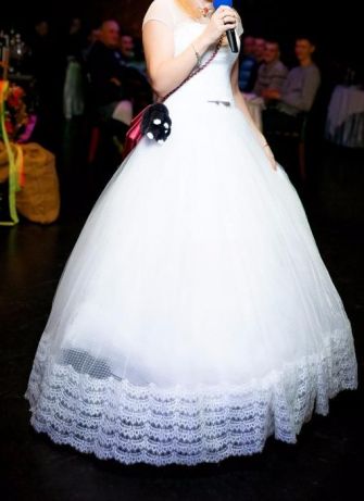 Фото 3. Продам свадебное/вечернее/бальное платье