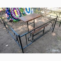 Стол лавка из дерева. Броневик Днепр