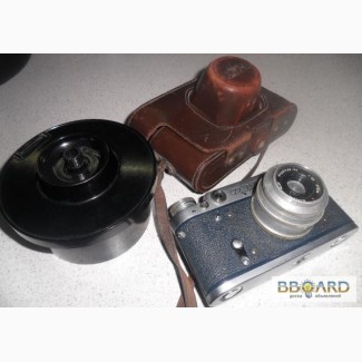 Фотоаппарат ФЭД-2 с чехлом + в подарок, бачок для проявки плёнки