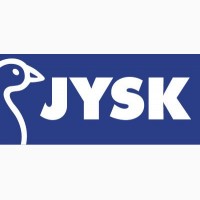 Работник склада в магазине Jysk в Польше