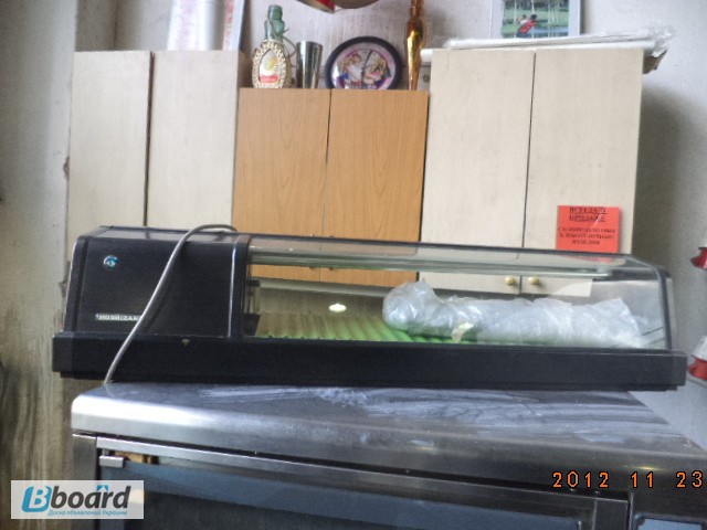 Фото 4. Суши кейс настольная холодильная витрина салат-бар в рабочем состоянии б/у