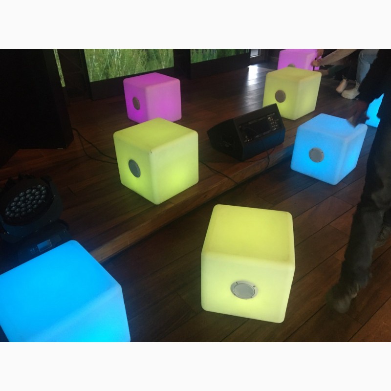 Фото 3. Аренда LED мебели, святящихся ЛЕД кубов, LED столов, стульев
