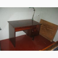 Продам б/у письменный стол