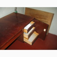 Продам б/у письменный стол