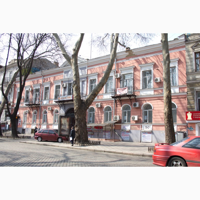 Сдается фасадное помещение 90 кв.м. в центре на Пушкинской. От СОБСТВЕННИКА