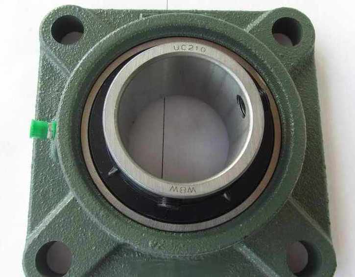 Фото 9. Подшипники UC203 в корпусе FL ( UCFL203 ) под вал 17 мм