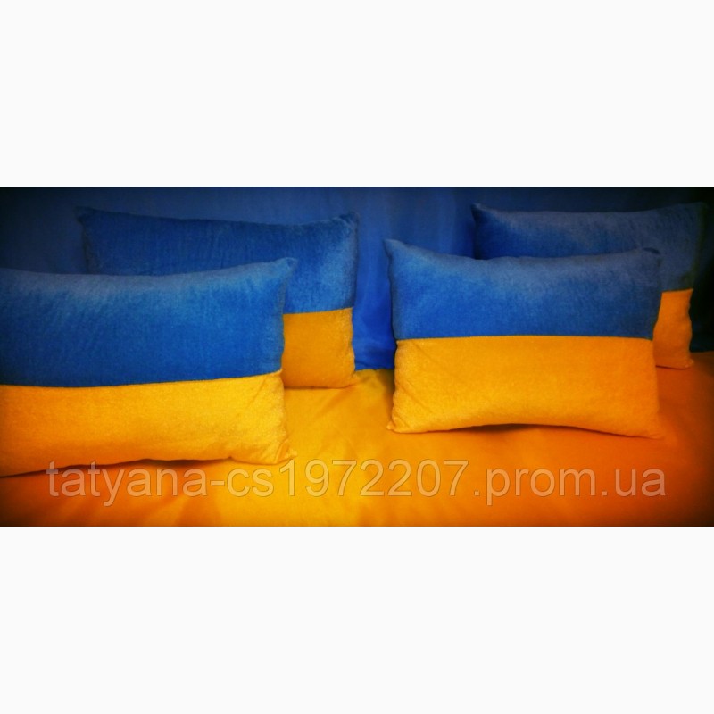 Фото 2. Декоративная подушка флаг Украины 30х20 см