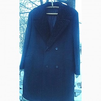 Продам мужское зимнее пальто в идеальном состоянии