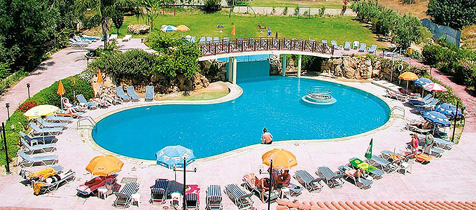 Фото 2. Отель на кипре: Arsinoe beach hotel 3
