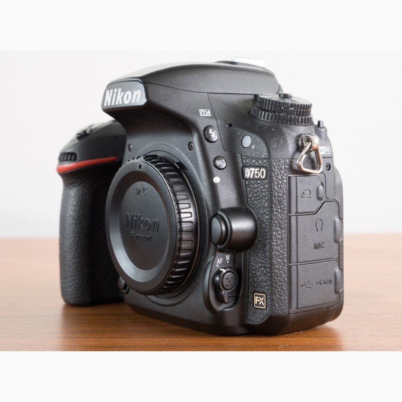 Фото 4. Nikon D750 DSLR Camera with 24-120mm Lens