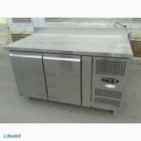 Продам двухдверный холодильный стол Tefcold бу