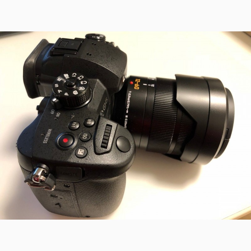 Фото 4. Panasonic Lumix DC-GH5 Mirrorless Micro Four Thirds Digital Camera Audio Kit