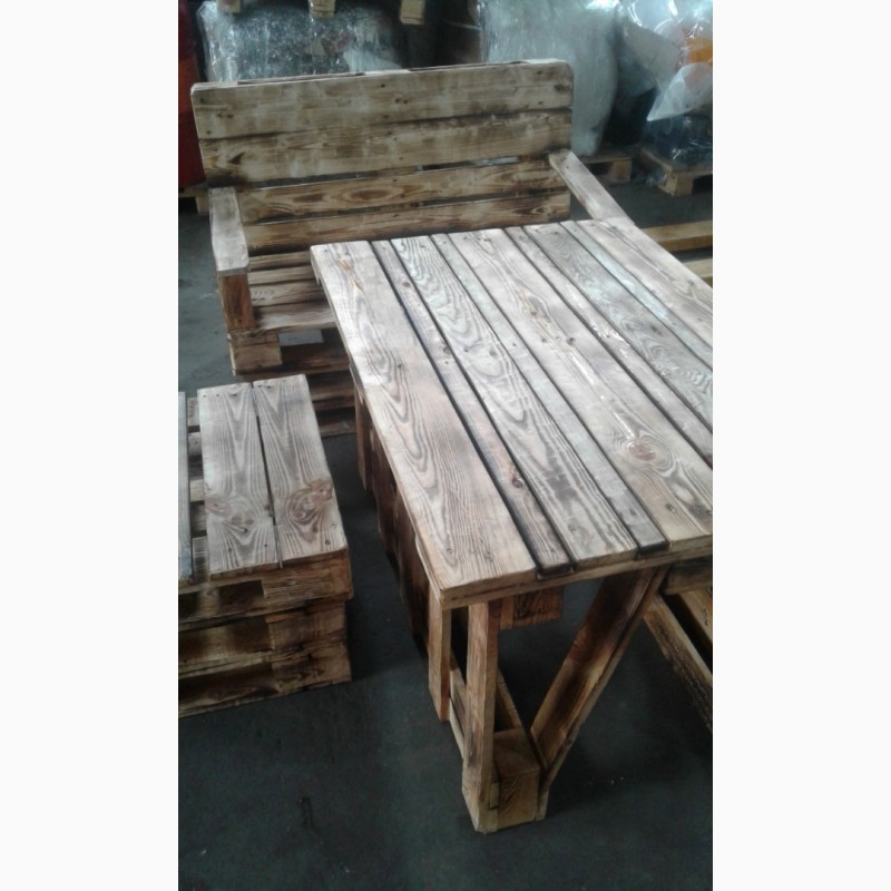 Фото 3. Стол деревянный, столики с поддонов, деревянные столики
