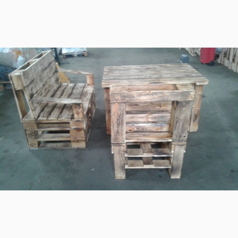 Фото 4. Стол деревянный, столики с поддонов, деревянные столики