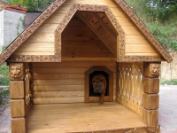 Фото 2. Будка вольер деревянный для собаки с декоративной резьбой