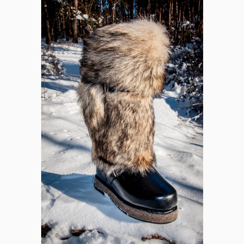 Фото 8. Зимняя обувь - Унты из волка