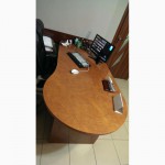 Продам красивый офисный стол с тумбой