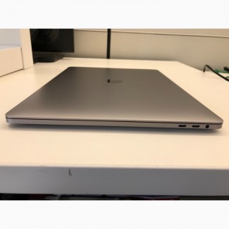 Apple 15.4 MacBook Pro with Touch Bar (Mid 2017, Space Gray)