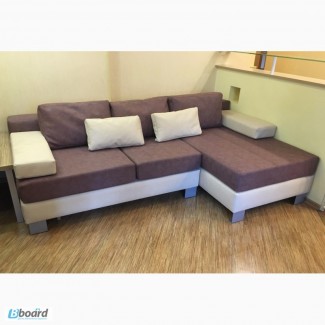 Угловой раскладной диван в современном стиле