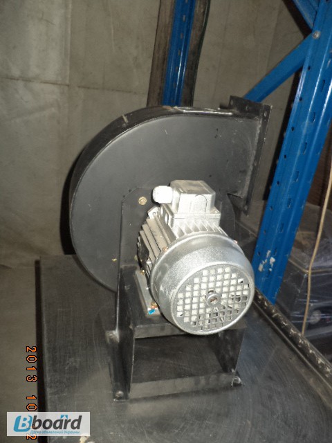 Фото 6. Моторы для вентиляций в рабочем состоянии б/у