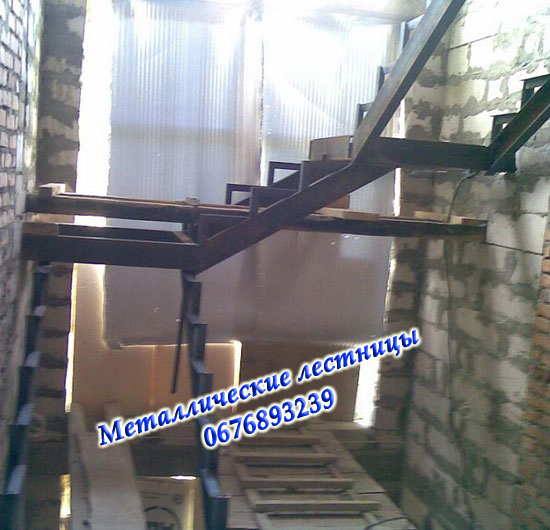 Фото 6. Лестницы из металла в Киеве и Киевской области