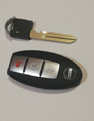 Фото 2. Ключ Nissan. Ключ Ниссан. Программирование ключа