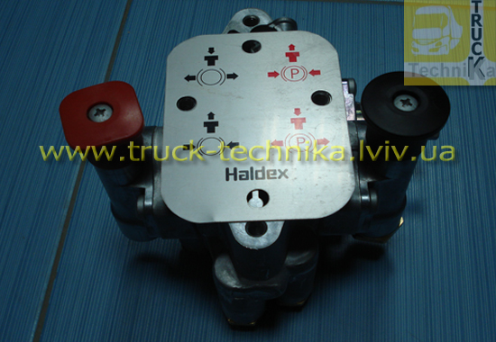 Фото 5. Клапан аварийного растормаживания и подъема оси прицепа Haldex