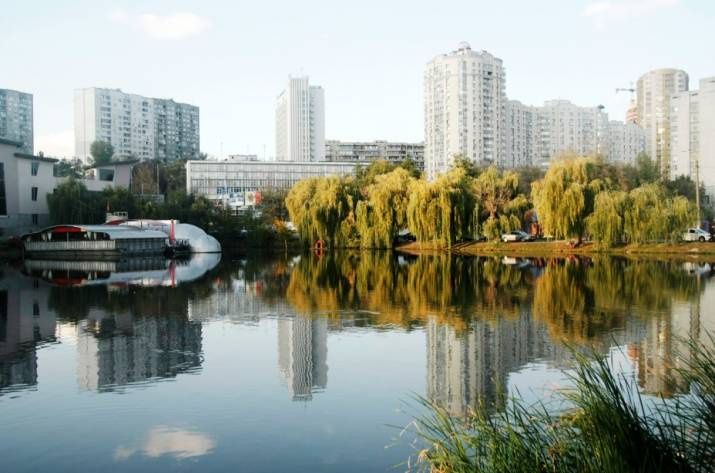 Фото 2. Участок в Голосеевском районе под строительство жилого комплекса, Киев