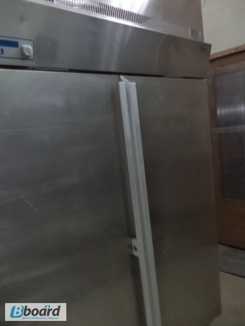 Холодильный шкаф нерж., б/у
