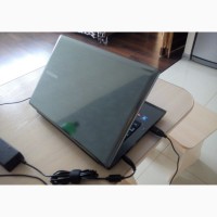 Игровой, компактный ноутбук Samsung R425.(с батареей 2 часа)