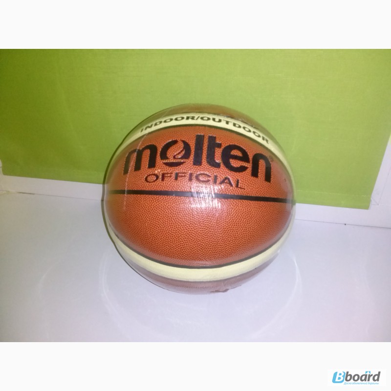Фото 2. Баскетбольный мяч Molten GG-7