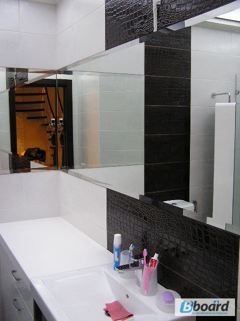 Фото 2. Зеркало для ванной комнаты влагостойкое