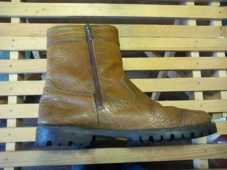 Фото 4. Продам зимние фирменные ботинки Camel Boots