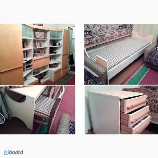 Продается комплект мебели Корал пр-во Румыния - стенка, кровати, стол, стулья....