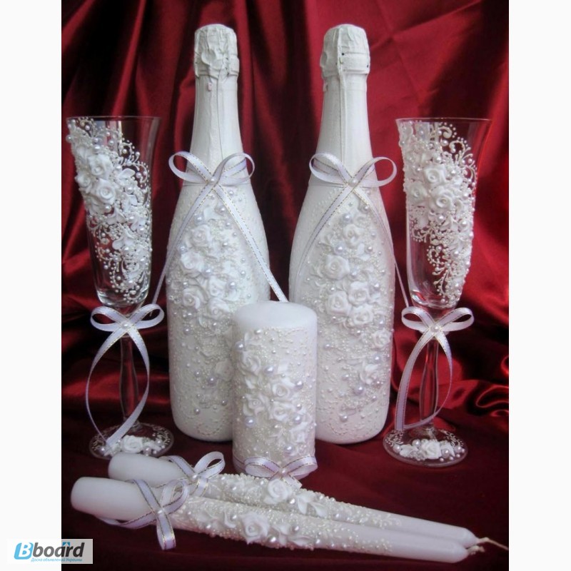 Фото 7. Свадебные аксессуары: бокалы, шампанское, подушки, свечи, казна и др