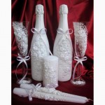 Свадебные аксессуары: бокалы, шампанское, подушки, свечи, казна и др