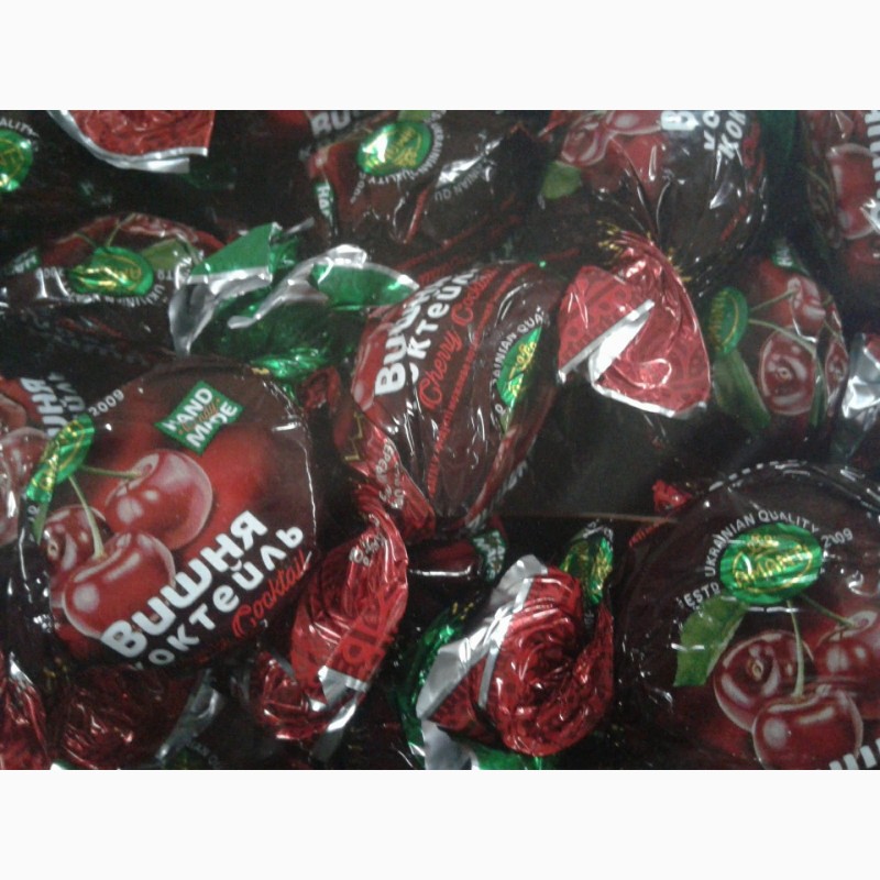 Фото 5. Манго в шоколаде, шоколадные конфеты в ассортименте