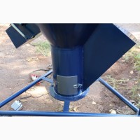Вертикальный смеситель комбикорма ГНОМ 500 кг