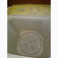 Продам б/у стиральную машинку полуавтомат