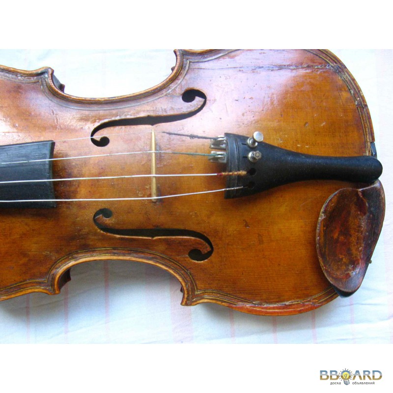 Фото 2. Скрипка 18-го века